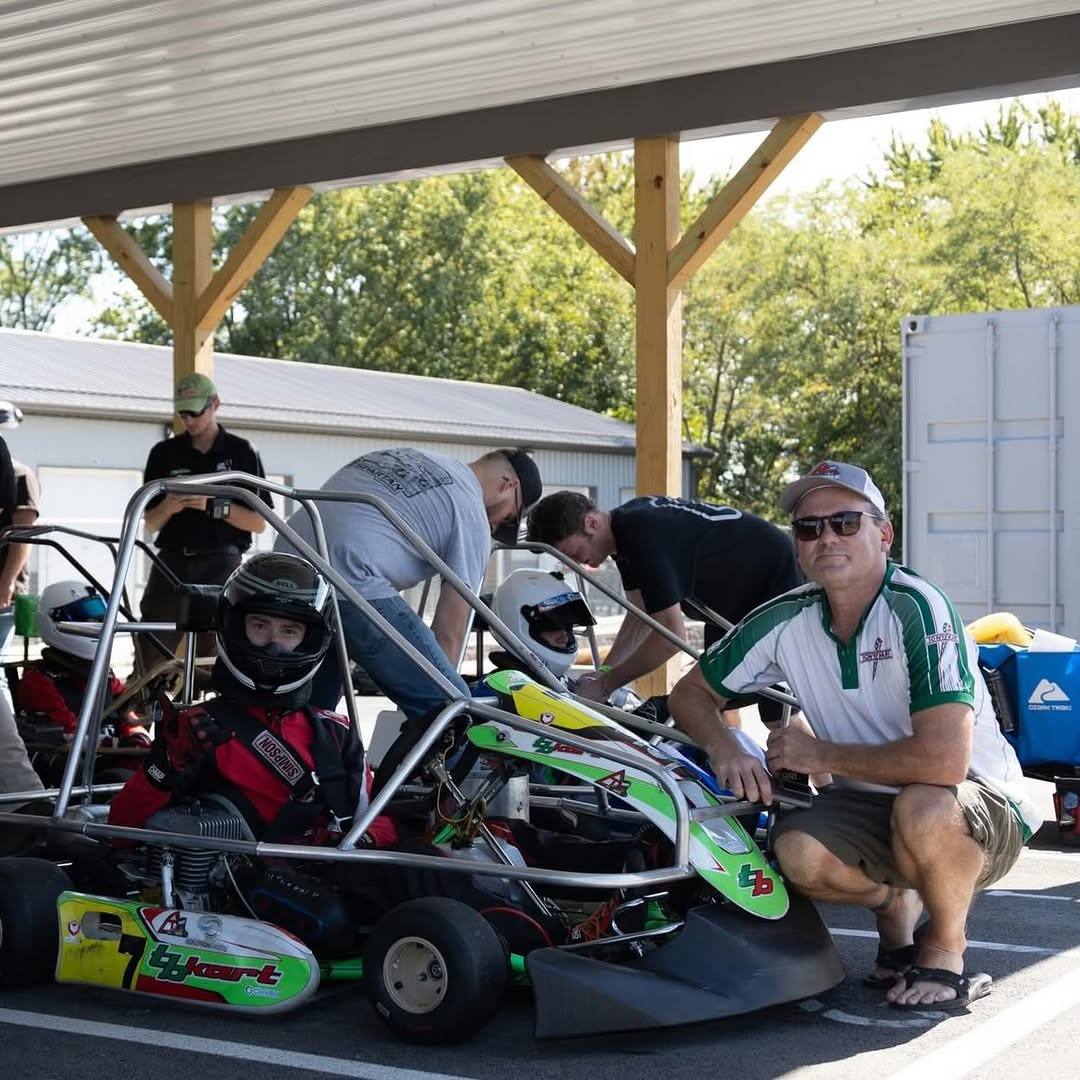 Triangle brothers in the Grand Prix pit area